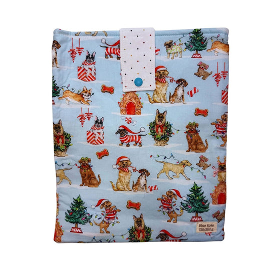 Puppy Christmas iPad Pro sleeve 13"