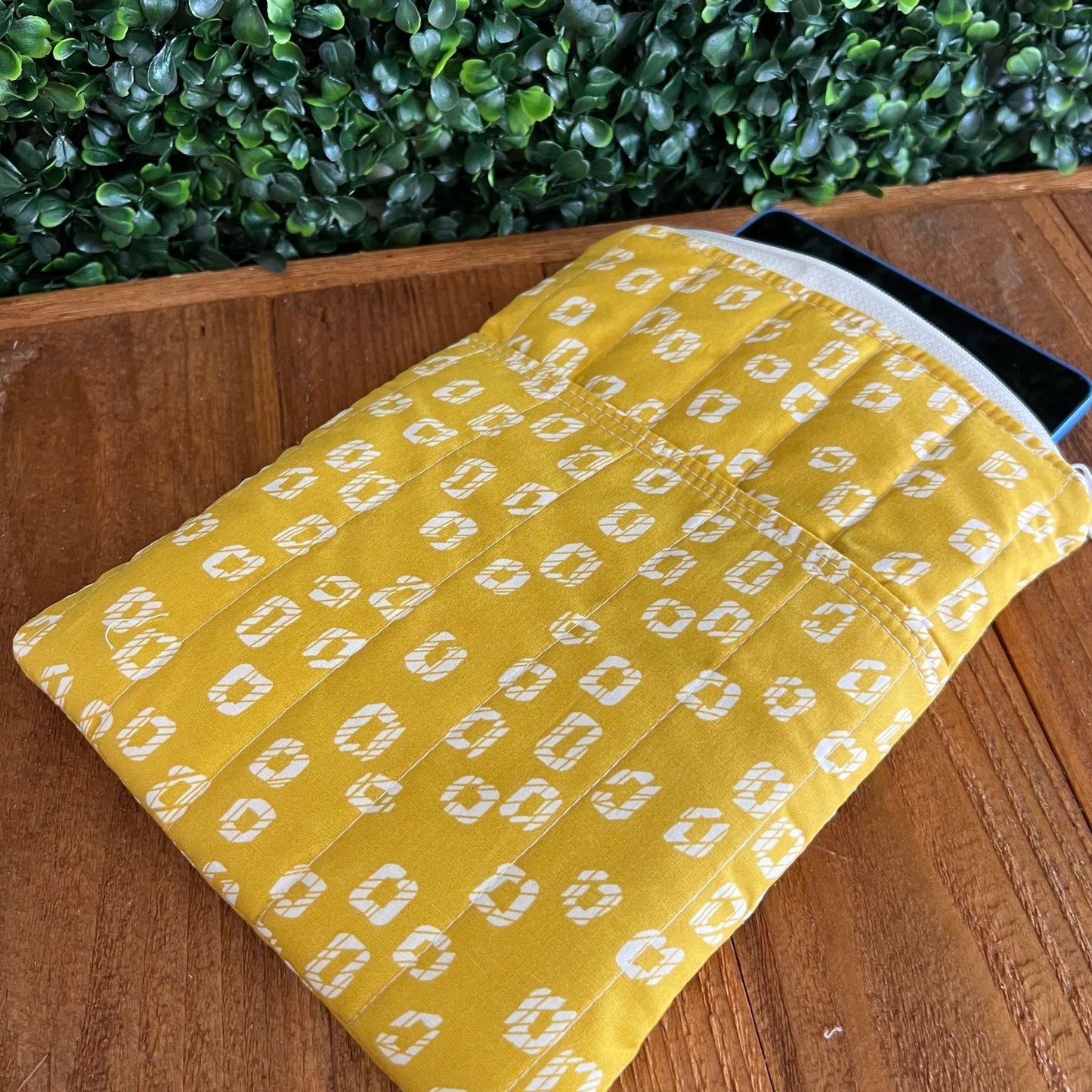 Yellow Geo